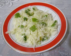 Салат с капустой